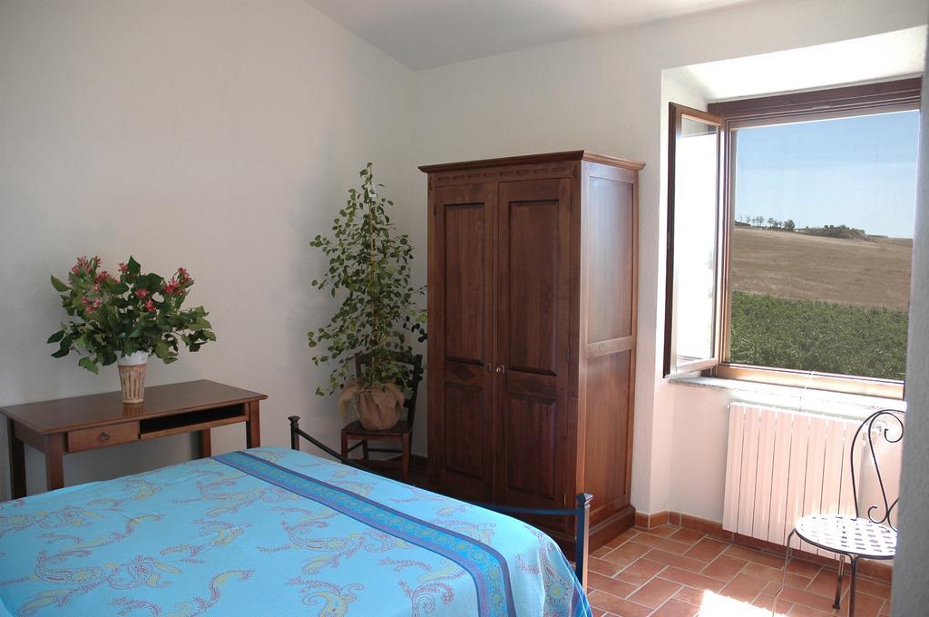Agriturismo Pian Dei Pini مونتيانو الغرفة الصورة